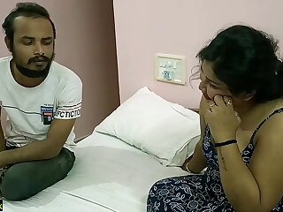 Desi Hot Eleemosynary Wife Depreciatory Talk and Hard Coitus with Young Boy!!