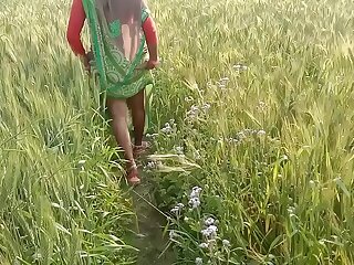Indian Village Bhabhi Shagging Outdoor Sex In Hindi
