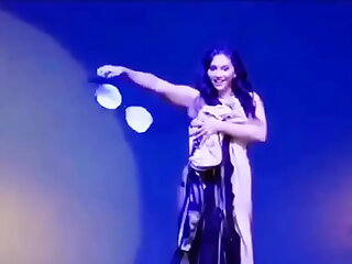 Pakistani girl removing her clothes on stage / Follow this Link be advantageous to apropos Fucking videos http://zipansion.com/2pYYH