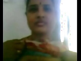 VID-20080809-PV0001-Nalgonda Tallasingaram government pre-eminent omnibus (IAP) Telugu 42 yrs old married beautiful, hot and sexy omnibus teacher Mrs. Geetha S. M.Sc., B.Ed., boobs pres