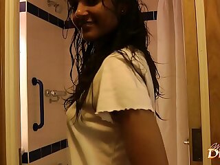 Indian Teen Divya Shaking Hot Arse To Shower
